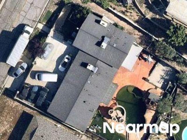 Manzanita Dr