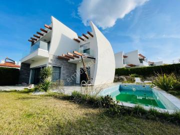 Manzara özel Havuz bahçe güvenlik lüx&modern Mımarı yerden Isıtma 450 M2 tamamı Mustakıl