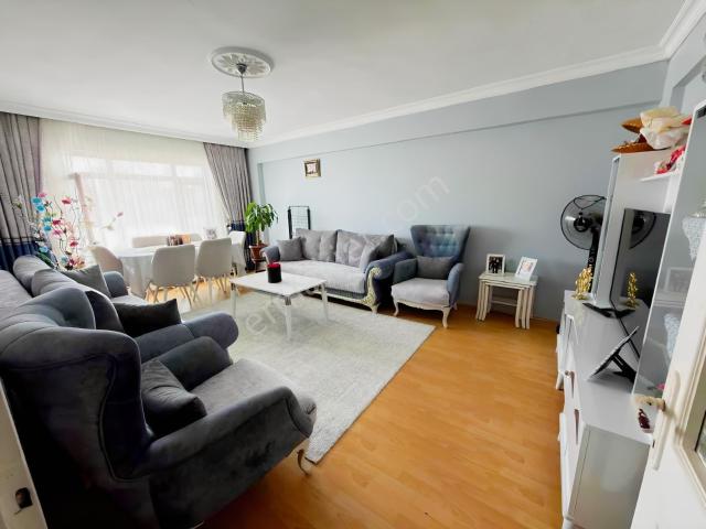 Manzaralı Kredıye Uygun Yapılı Satılık 3+1