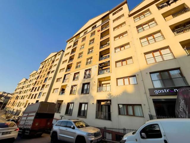 Manzaralı Otoparklı Toki Konutlarında Satılık Geniş 2+1 Daire