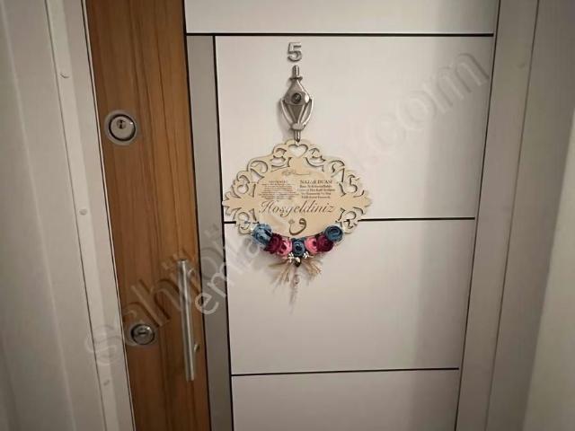 Manastır Emlak'tan Y E N İ Binada Satılık 3+1 3.300.000 Tl