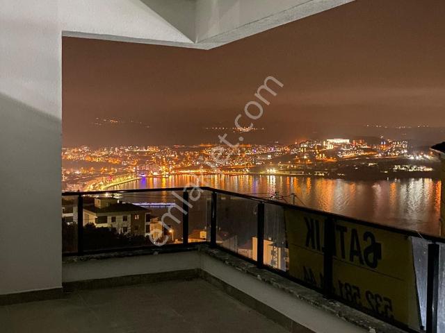 Manastırda Her Odadan Denizi Gören Net 160 M2 Sıfır Daire