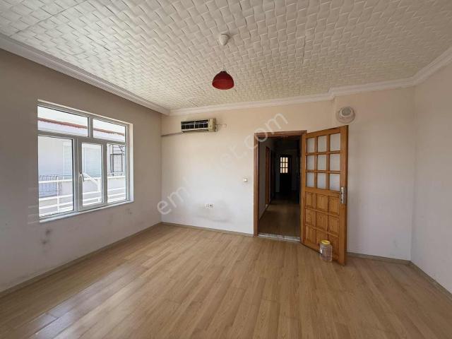 Manavgat Çağlayan Mahallesinde 3+1 Kiralık Daire