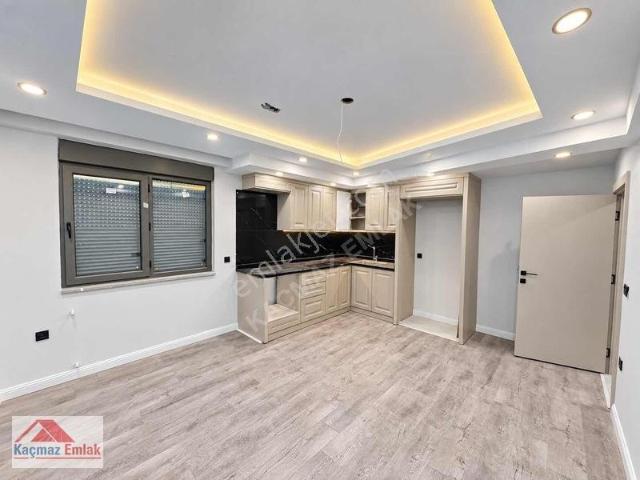 Manavgat Kavaklı'da Satılık 2+1 / Tapu Masrafı Yok / Garaj