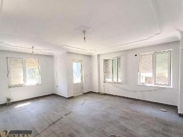 Manavgat Merkezde Kiralık 4+1 Geniş Daire | Merkezi Lokasyon Akm Karşısında