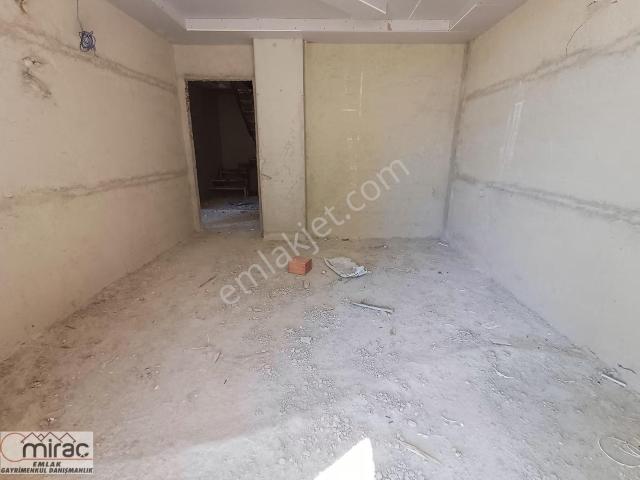 Manavgat Sarılar Çamlık Bölgesi'nde 3+1 Arakat Daire