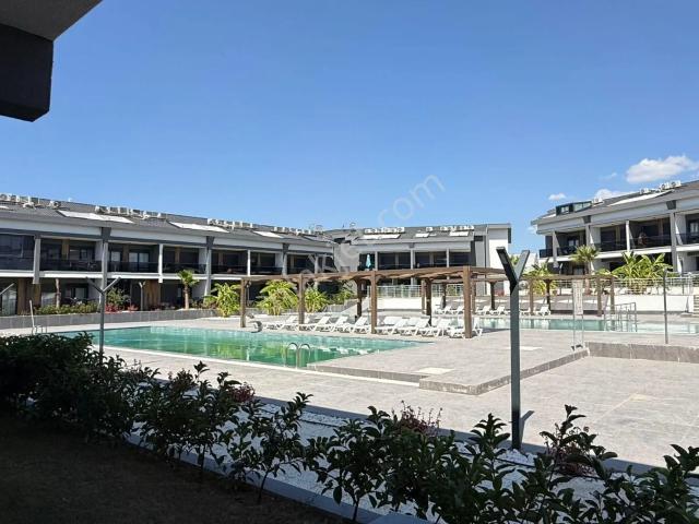 Manavgat Side Nova Life Sitesinde Eşyalı 1+1 Kiralık Daire