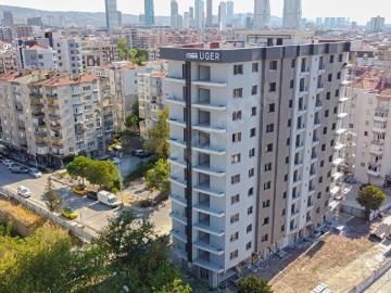 Manavkuyu Mahallesi Yüzbaşı İbrahim Hakkı Caddesi 3+1 Satılık
