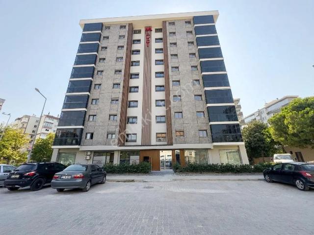 Manavkuyu Merkezde, Yeni Binada 104 M² Net Kullanımlı 3+1 Daire