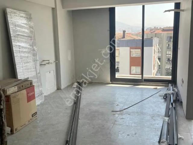 Manavkuyu Mh. Yaşam Ve Ofis Fırsatı Satılık Sıfır 1+1 Lüks Daire