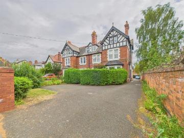 Manby Road, Malvern WR14, 1 bed flat to rent, £800 pcm | PrimeLocation