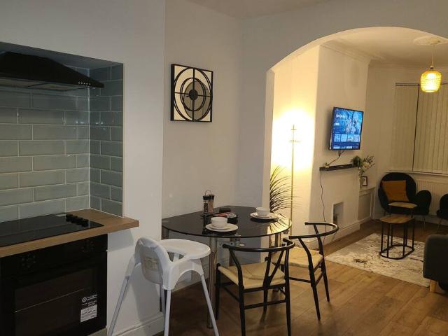 Manchester, M40 9LL, United Kingdom | 2 bed house for rent #113997705 | Rentberry
