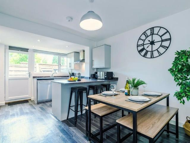 Manchester, M40 1GJ, United Kingdom | 2 bed house for rent #163718717 | Rentberry