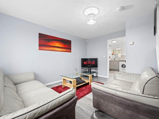 Manchester, M8 8YU, United Kingdom | 3 bed house for rent #164258074 | Rentberry