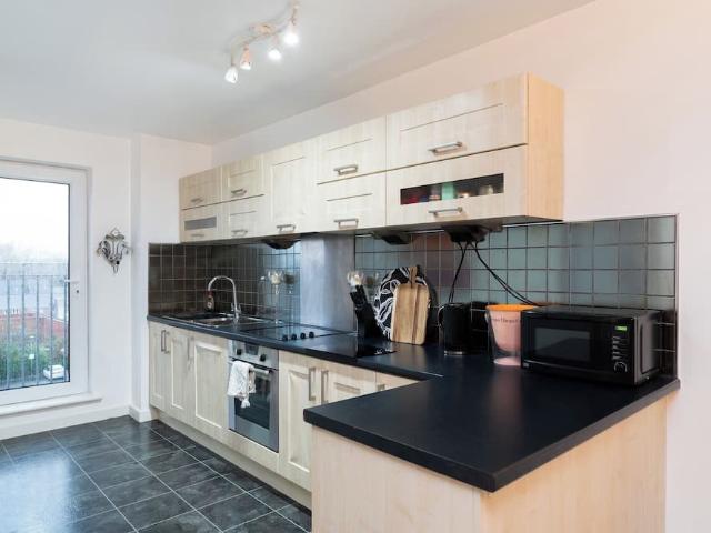 Manchester, M11 4AU, United Kingdom | 2 bed apartment for rent #115291750 | Rentberry