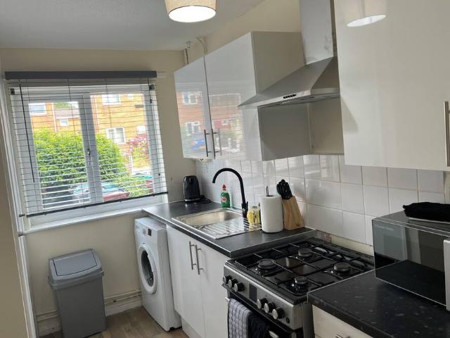 Manchester, M11 3JF, United Kingdom | 3 bed house for rent #170782649 | Rentberry