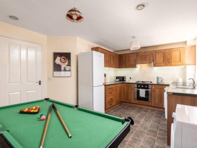 Manchester, M11 3LS, United Kingdom | 4 bed house for rent #152277382 | Rentberry