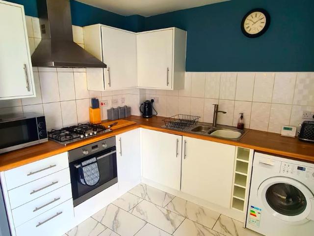 Manchester, M11 3NE, United Kingdom | 3 bed house for rent #116361923 | Rentberry