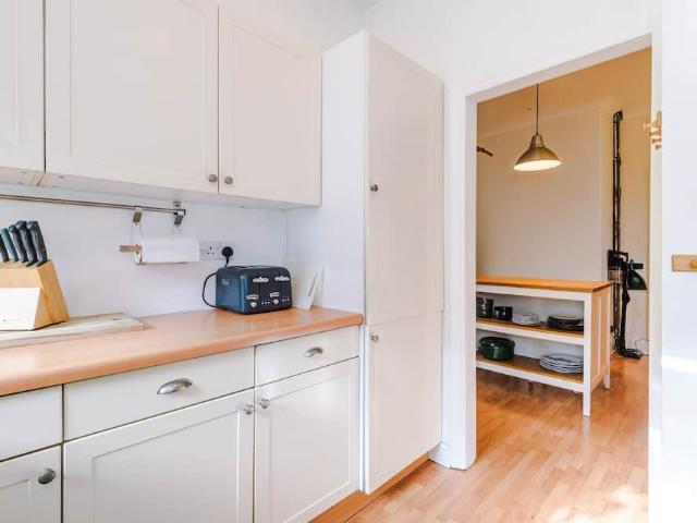 Manchester, M16 8AP, United Kingdom | 3 bed townhouse for rent #172274130 | Rentberry