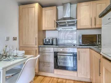 Manchester, M16 0ED, United Kingdom | 2 bed apartment for rent #165005718 | Rentberry