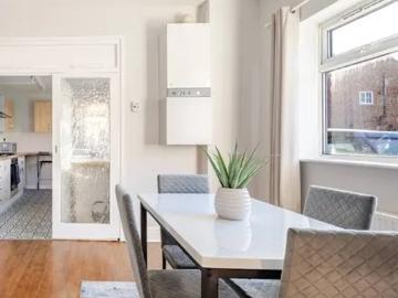 Manchester, M18 7AT, United Kingdom | 3 bed townhouse for rent #168029946 | Rentberry
