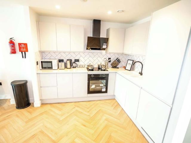 Manchester, M1 2GD, United Kingdom | 2 bed apartment for rent #147770288 | Rentberry