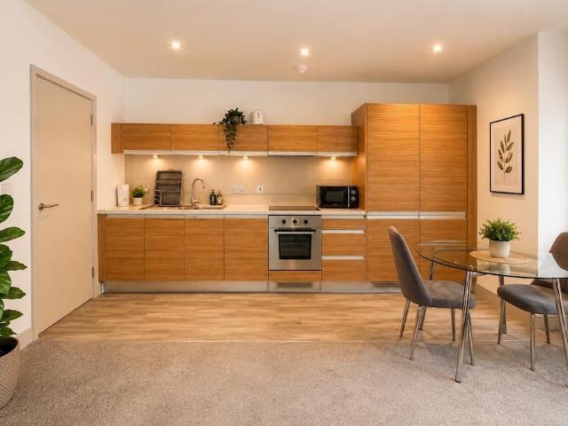 Manchester, M2 3GX, United Kingdom | 2 bed apartment for rent #170783508 | Rentberry