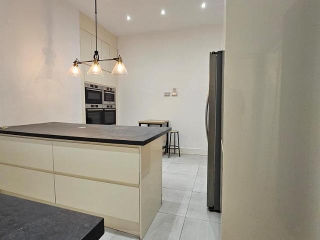 Manchester Rd, Heywood, OL10 1 bed in a house share to rent £700 pcm £162 pw