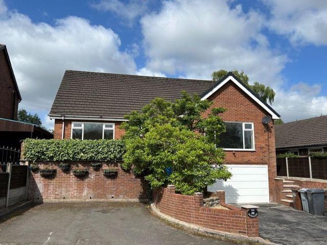 Manchester Road, Congleton 4 bed detached house to rent £2,000 pcm £462 pw