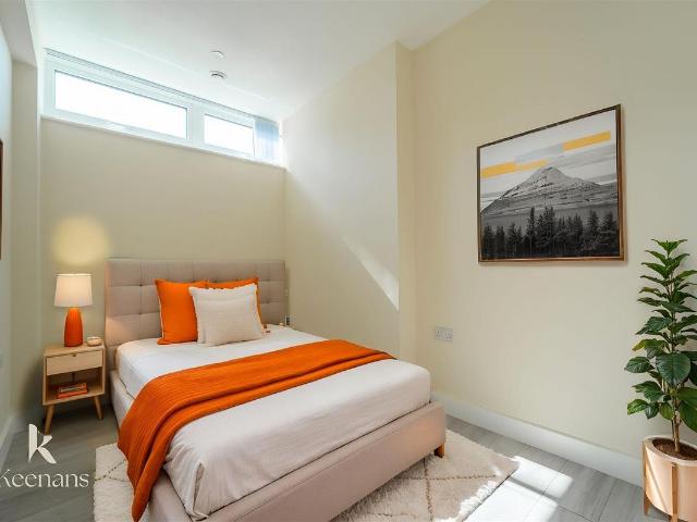 Manchester Road, Burnley BB11, 2 bed flat to rent, £695 pcm | PrimeLocation