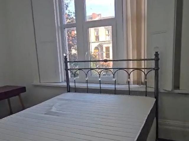 Manchester Road, Heywood OL10 2 bed house share to rent £700 pcm £162 pw