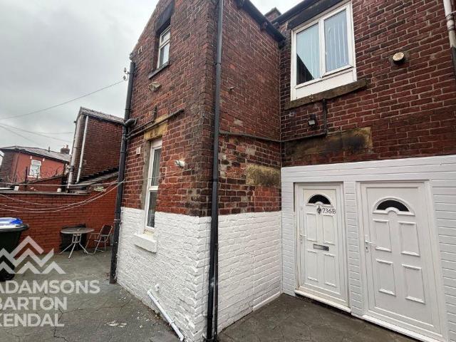 Manchester Road, Rochdale 2 bed apartment to rent £750 pcm £173 pw