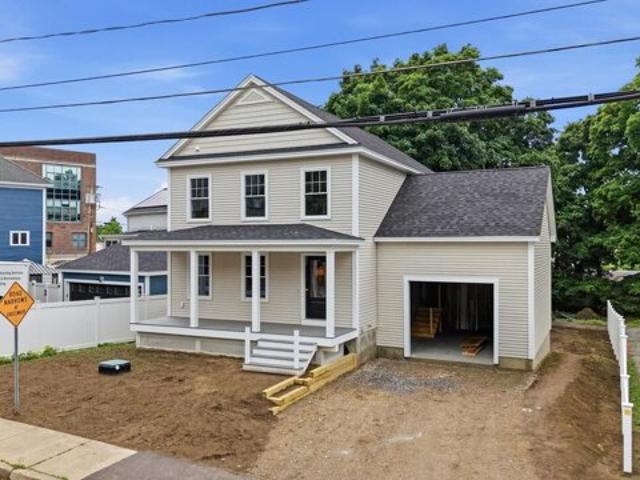 Manchester St, Nashua, Home For Sale