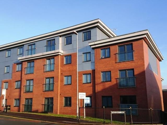 Manchester Street Heywood 2 bed flat to rent £850 pcm £196 pw