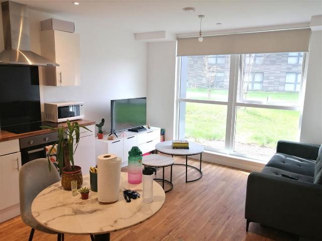 Manchester Waters, Pomona Strand, Old Trafford M16, 1 bed flat to rent, £960 pcm | PrimeLocation
