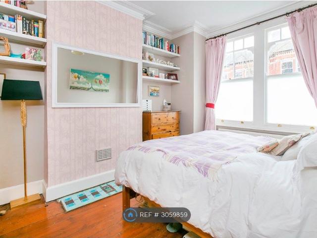 Mandalay Road, London SW4, 2 bed flat to rent, £2,900 pcm | PrimeLocation