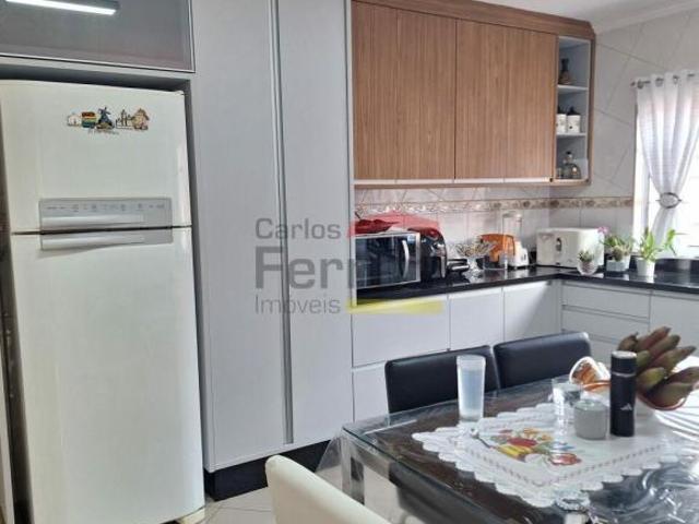 MANDAQUI CASA TÉRREA COM MAIS 4 CASAS PARA RENDA