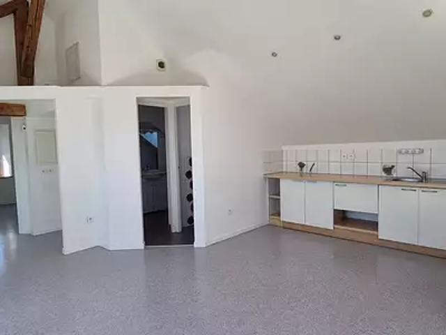 Mandeure 25350 Location appartement 3 pièces t3 terrasse parking