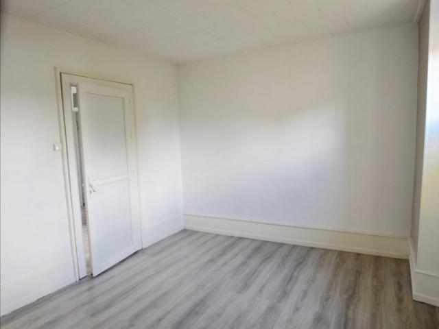 MANDEURE T2, Mandeure 25350