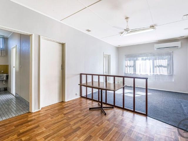 Mandurah Central 3 by 1 Home