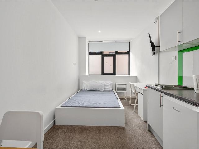 Mangum House, London Road, Kingston Upon Thames KT2, Studio to rent, £1,350 pcm | PrimeLocation
