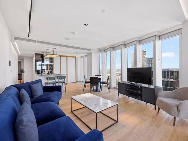 Manhattan Loft Gardens, 20 International Way, London E20, 2 bed flat to rent, £4,200 pcm | PrimeLocation