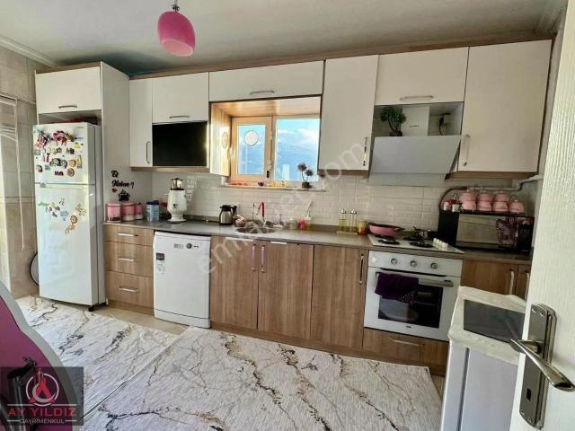 Manisa Cumhuriyet Mh. 3+1 Kapalı Mutfaklı Masrafsız Daire