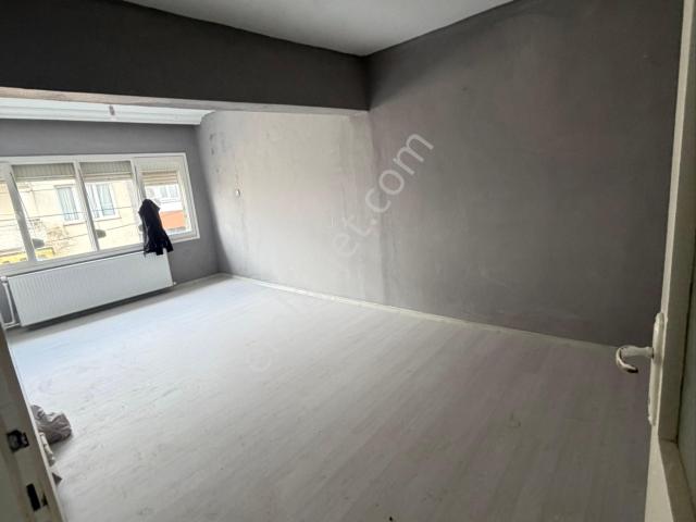Manisa Ahmetli Ulucami Mahalesi 2+1