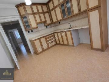 Manisa Akhisar Efem Gayrimenkulden Çarşı İçinde Kiralık Daire
