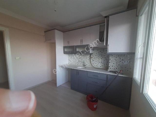 ❗️manisa Akhisar Reşatbey Mah. ‼️pazarlık Payı Var Kiralık 2+1 Ara Kat Doğal Gazlı Daire!