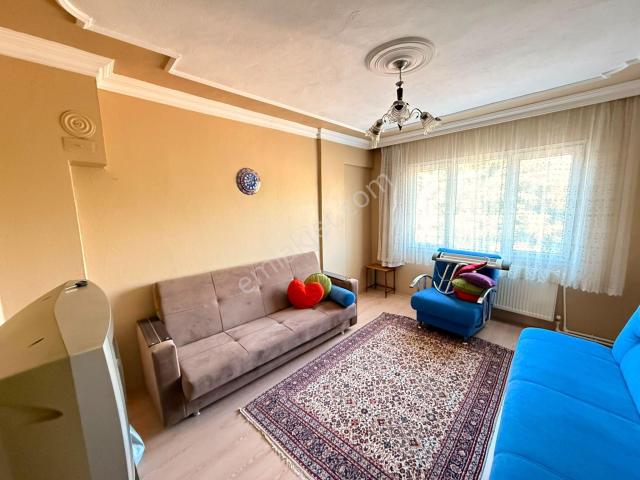 Manisa Alaşehir Alper Gayrimenkulden İstasyon Mah.bağkent Sit.kiralık Arakat 3+1