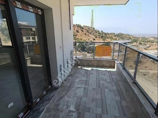 Manisa Turgutlu Ergenekon Mh 170m2 Ara Kat Sıfır Daire