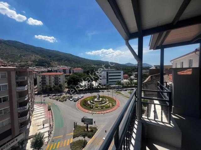 Manisa Yunusemre Merkezefendi'de Masrafsız 4+1 Dubleks