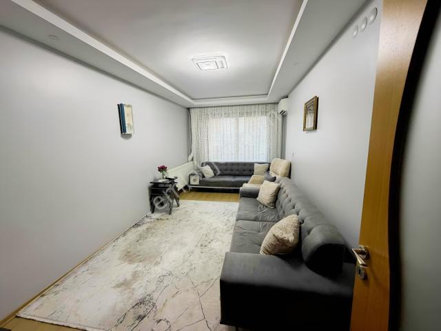 Manisa Yunusemre Merkezefendi'de Satılık 2+1 Daire